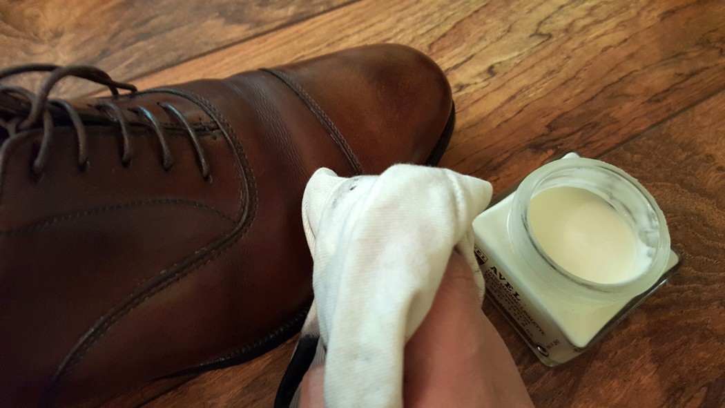 keeping leather shoes in good condition